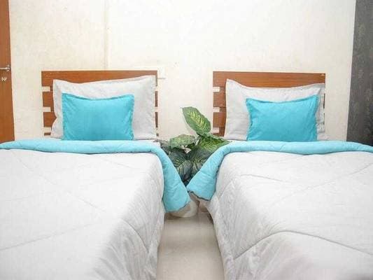 Zolo Midway in kukatpally