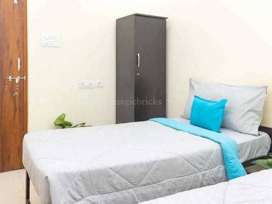 Zolo Berry — photo 1 of 1